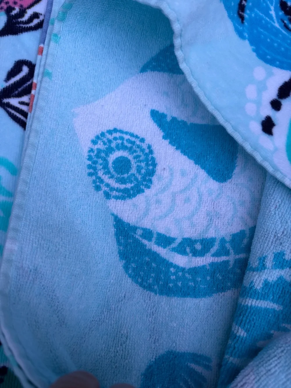 Vera Bradley Beachtown in sea creature, print large towel two sided print